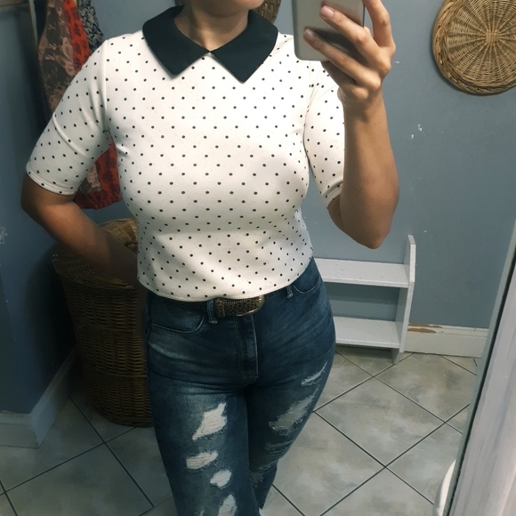 Zara Tops - Zara polka cropped top size M